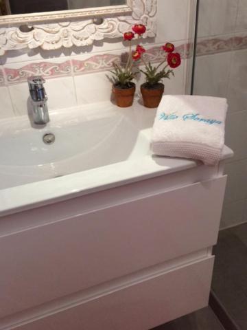 Villa Soraya , Quiet Location With Big Garden Near Beach And Old Town Of ניס מראה חיצוני תמונה